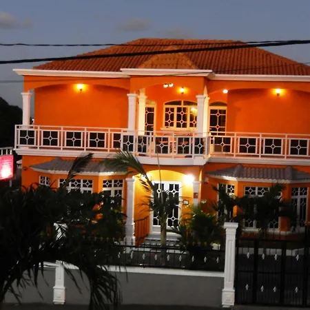 La Mirage Residence Guest House